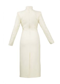 Autumn-Winter 2021-22.Milky white turtleneck midi dress. Puffy chest is decorated with exserted stitches and is buttoned. The dress has shoulder pads and is fastened with a zipper.Material - 50% cotton, 50% polyester. Lining - Silk substitute (100% polyester).Care - Dry cleanThe model is wearing size S. Measurements:XS - Bust(cm):80-82; Waist(cm):63-64; Hips(cm):87-89.S - Bust(cm):83-84; Waist(cm):65-66; Hips(cm):90-92.M - Bust(cm):88-90; Waist(cm):68-70; Hips(cm):94-96.L - Bust(cm):92-94; Waist Turtleneck Midi Dress, White Turtleneck, Milky White, Runway Models, Xl Dress, Dresses Xs, Shoulder Pads, Autumn Winter, The Dress