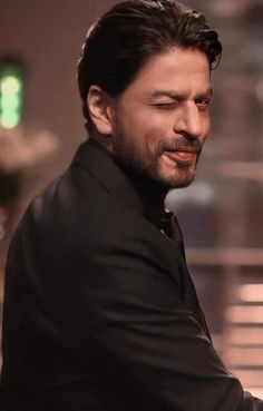 Shah Rukh Khan Wallpapers Aesthetic, Shah Rukh Khan Wallpapers, Salman Khan Photo, King Of Hearts, Aesthetic Eyes