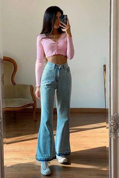 High Waisted Flare Jeans, Crop Top Outfits, Causual Outfits, Teenage Fashion Outfits, Teen Fashion Outfits, Looks Vintage