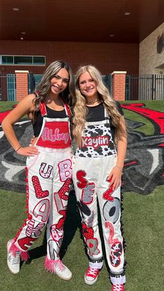 Senior Overalls White, White Senior Jeans, Senior Overalls Ideas High Schools White, White Senior Overalls, Senior Homecoming Mums, Homecoming Jeans