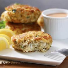 Maryland Style Crab Cakes, Specific Carbohydrate Diet Recipes, Scd Diet, Scd Recipes, Specific Carbohydrate Diet, Crab Cake, Salmon Cakes, Carbohydrate Diet, Grain Free Recipes