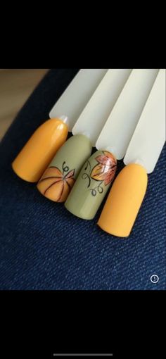 Classy Halloween Nails, Fall Halloween Nails, Thanksgiving Nail Designs, Unghie Nail Art, Fall Gel Nails, Pumpkin Nails, Fall Nail Art Designs, Fall Acrylic Nails, Cute Gel Nails