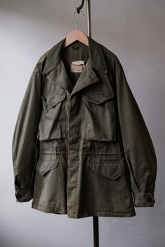 U.S.ARMY Vintage M-43 Field Jacket SIZE Regular Small 肩寬Shoulder：51cm 胸寬Pit to pit：59cm 衣長Length：78cm 袖長Sleeve：64cm ONLINE SHOP : https://bansecondhandgoods.com/ Find us IG :  ban_secondhand_goods Thank you for checking us out :) Luxury Vintage Utility Jacket For Outdoor, M43 Field Jacket, Khaki Military Outerwear With Patch Pockets, Military Style Khaki Outerwear With Multiple Pockets, Khaki Military Outerwear With Multiple Pockets, Military Style Long Sleeve Khaki Outerwear, Military Style Hunting Outerwear With Multiple Pockets, Military Style Utility Jacket With Multiple Pockets, Olive Military Outerwear With Patch Pockets