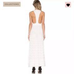 $695 M Missoni Deep V Woven Maxi Dress In White Sz 36 It - Equivalent To Us 0/Xs Nwt Designer Fitted Maxi Dress For Summer, Designer Fitted Maxi Dress, Designer White Sleeveless Dress, Luxury Summer Maxi Dress For Cocktail, Luxury Summer Cocktail Maxi Dress, Missoni Dress, M Missoni, Missoni, Deep V