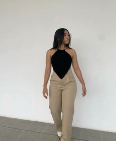 Zara pants 🤩 Looks Party, Everyday Fashion Outfits, Looks Black, Causual Outfits, Casual Chic Outfit, Modest Fashion Outfits, Going Out Outfits, Zara Pants, Lookbook Outfits