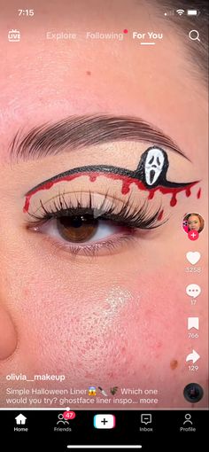 Scream Makeup Simple, Ghost Face Makeup Ideas, Ghost Face Eye Makeup, Subtle Halloween Eye Makeup, Ghost Face Makeup Look, Ghost Face Face Paint, Scream Make Up Looks Easy, Ghost Face Eyeliner, Ghostface Eyeliner