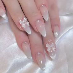 Delicate Bow French Tip Nail Art – Queencloth