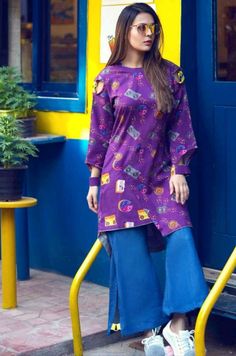 Simple Frock, Women Trousers Design, Circle Mehndi, Simple Frock Design, Chic Winter Style, Simple Frocks, Cricket Wallpapers, Kurti Designs Latest, Girls Frock Design