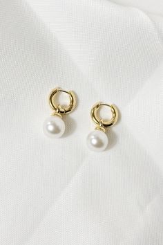 Gold hoop with dangling Pearl - Non Tarnish - Stainless Steel - Water Resistant - Light Weight Pearl Bridal Earrings, Dream Items, Y2k Necklace, Gold Bridal Earrings, Bridal Earrings Pearl, Pearl Bridal, Vintage Inspired Wedding, Classy Jewelry, Pearl Hoop Earrings