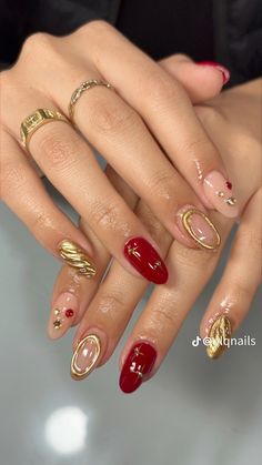 Tammy Taylor Nails, Tammy Taylor, Short Nails, Makeup, Make Up