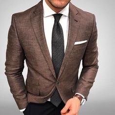 Clothes Game, Black Suit Men, Suit Ideas, Mens Life, Stylish Suit, Classy Men, Sport Jacket