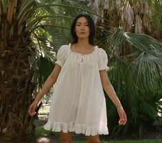 Linen Nightgown, Hem Finishes, Cotton Night Dress, Lace Inset, Classy Casual, House Dress, Mode Inspo, Cotton Voile, Puffed Sleeves