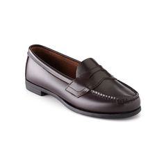 These women's Eastland Classic II penny loafers will always be in style. Click this FOOTWEAR GUIDE to find the perfect fit and more!SHOE FEATURES Loafer design offers a laid-back look. Leather upper promises lasting wear. Full-length cushioned insole endures comfort. Hand-sewn construction aids in flexibility. Rubber outsole ensures reliable traction. SHOE CONSTRUCTION Leather upper Manmade lining Rubber outsole SHOE DETAILS Moc toe Slip-on Padded footbed Size: 10 Med. Color: Brown. Gender: fema Country Girl Tattoos, Womens Penny Loafers, Eastland Shoes, Lady Antebellum, Women Shoes Online, Travel Shoes, Penny Loafer, Vegan Shoes, Clothes Ideas