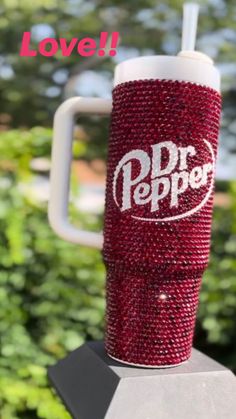 Slay Dr Pepper Stanley, Dr Pepper Cup, Red Stanley, Dr Pepper Cake, Bedazzled Bottle, Fancy Cup, Trendy Water Bottles, Bling Ideas, Cool Gifts For Teens