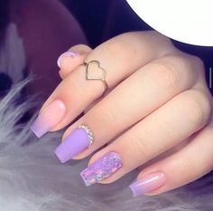 #unhas Purple Nail Art Designs, Nail Spring, Quinceanera Nails, Purple Nail Art, Purple Acrylic Nails, Hello Nails, Purple Nail Designs, Lavender Nails, Short Square Acrylic Nails