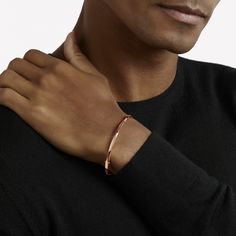 Sleek and stackable, this dynamic, twisting rose gold Spiral bangle performs playful pirouettes as it swirls elegantly around the wrist. Delicate enough to wear every day, wear it alone or pair with other Spiral bangles, amplifying the impact of these eternally modern jewels. The Spiral collection features delicate gold and pavé diamond jewels that are designed to be stacked and mixed and matched, alongside a range of captivating timepieces. A charming Spiral rose gold bangle featuring a total w Modern Twist Cuff Bracelet For Formal Occasions, Modern Twist Polished Bangle Cuff Bracelet, Elegant Spiral Bracelets For Formal Occasions, Modern Bangle For Everyday Luxury, Modern Twist Cuff Bracelet Bangle For Formal Occasions, Modern Twist Bangle Cuff Bracelet For Formal Occasions, Formal Bangle Bracelet With A Modern Twist, Formal Bangle With Modern Twist, Modern Twist Polished Bangle Bracelet