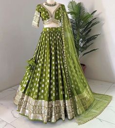 VISIT LIKE AND FOLLOW US For immediate response please call or WhatsApp us on +918099634110 Bridal lehenga.indianwedding lehenga.lehengalove.love.indianbridallehenga.indianware.saree.blouse,lehengalovers,indianbridalmakeup.bollywoodlehenga,haldi, Sangeet,haldidresses,bridalgagarhas, #lehenga #lehengalove #lehengalovers❤️❤️❤️ #lehengalovers #bridal #indianwedding #indiansaree #indianbride #indianbridalmakeup #indianbridalwear #bollywood #bigfatindianwedding #haldi #haldiceremony #usaindia... Sequins Lehenga, Latest Bridal Lehenga