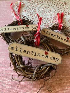 This adorable handcrafted mini "allentine's day" wreath would be the perfect addition to your Valentines Day decor or to give as a gift! Celebrating Allentine's Day includes, but is not limited to the traditional boyfriend, girlfriend, husband, wife, but also single friends, co-workers, classmates, family members, pets....anyone you want to share a little love with! Gifting ideas: *A Valentines Day gift *Gift Embellishment *Party Favor *Place Setting Decor Sizes vary due to the nature of grapevi Mini Grapevine Wreath, Single Friends, Mini Wreath, Grapevine Wreaths, Mini Wreaths, Handmade Gift Tags, Gifting Ideas, Ornament Box, Popsicle Stick