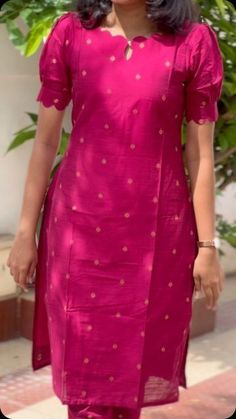 Tops Designs Kurti, Chudidar Back Neck Designs Latest Cotton, Chudidar Set Designs, Chudidar Patterns For Women, Cute Neck Design For Kurti, Back Frock Designs, Kurta Designs For Stitching, Dress Top Neck Designs, Set Saree Churidar Designs