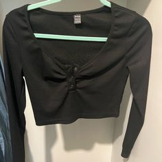 Nwot Never Worn, In Perfect Condition Black Top With Buttons For Night Out, Black Tops With Button Closure For Fall, Black Buttoned Top For Night Out, Black Tops With Buttons For Night Out, Business Casual Work, Crochet Halter Tops, Button Up Long Sleeve, Sleeveless Bodysuit, Levi Jeans 501