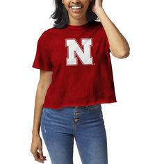 The Women's League Collegiate Wear Red Nebraska Huskers Clothesline Crop T-shirt is the perfect way to show your support for the Nebraska Huskers. This stylish crop tee features a cropped hem, screen-printed graphics, and an unfinished hem for a unique and trendy look. Made from soft cotton, this shirt is comfortable to wear all day long. Whether you're cheering on the Huskers at the game or just showing your team spirit around town, this crop tee is sure to turn heads. Owl Clothes, Stylish Crop Top, Owl T Shirt, Indiana Hoosiers, Crop T Shirt, Short Sleeve Pattern, Clothes Line, Wearing Red, Cropped Style