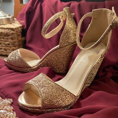 Rose Gold Glitter Strappy Heels. Shimmers Beautifully In The Light. Shimmer Round Toe Heels For Prom, Shimmer Heels With Round Toe For Prom, Glamorous Glitter Low Heel Heels, Gold Glitter Heels With Round Toe, Gold Shimmer Heels For Prom, Gold Glitter Heels For Prom, Glitter Strappy Heels, Rose Gold Glitter, Strappy Heels