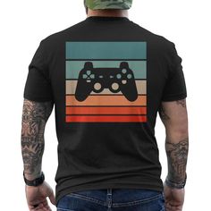 Shop Gaming Controller Retro Style Vintage T Shirt Mit Rückendruck. Available on many styles, sizes, and colors. Gaming Controller, Game Controller, Vintage Tshirts, Retro Style, Style Vintage, Retro Fashion, Retro Vintage