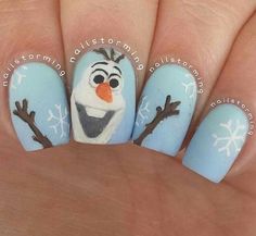 For all you frozen lovers here you go!                                                                                                                                                                                 More Olaf Nails, Frozen Nail Art, Disney Nail Art, Frozen Nails, Disney Christmas Nails, Treats Christmas, Kutek Disney