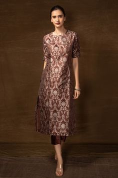 Buy Brown Banarasi Silk Floral Round Pattern Neck Kurta And Pant Set For Women by Pinki Sinha Online at Aza Fashions. Tissue Kurta Design, Round Neck Embroidery Designs For Kurtis, Banaras Suit, Khatwork Kurti, Saree Upcycle, Honey Suckle, Banarasi Suit, Palazzo Set, Fly Free