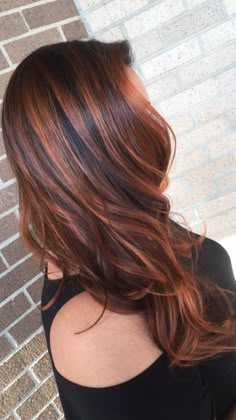 Cooper Brown Highlights, Copper Root Melt, Copper Tone Highlights In Brown Hair, Chunky Copper Highlights On Dark Hair, Chunky Copper Highlights On Brown Hair, Ginger Highlights In Brown Hair, Copper Red Babylights, Redish Brown Hair, Color Melting Hair