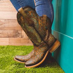 These boots are almost too pretty to wear to the barn. Notice I said almost ;) Square Toe Width - M True to Size Brand - Corral Glamorous Cowgirl, Square Toed Boots, Rodeo Queen, The Barn, High Top Shoes, Cowgirl Boots, Top Shoes, I Said, Rodeo