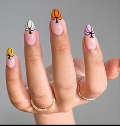 Pumpkin Nail Designs, Nail Halloween, Halloween Nail Ideas, Nail Art Halloween, Cartoon Nails, Unghie Nail Art, Halloween Color, Halloween Creepy