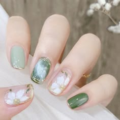 Patch Removable Summer Camellia Manicure Wear Nail Art Fake Acrylic Nails, Manicure Tips, Lines On Nails, Bridal Nails, Nail Accessories, Square Nails, Gold Nails, Flower Nails, Green Nails