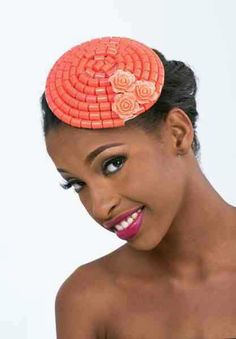 Miss Nigeria, Fascinator Hats Outfit, Hair Accessories Diy, Bead Hair, African Accessories, Edgy Accessories, Fascinator Hairstyles