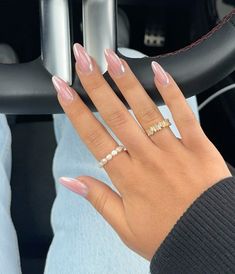 Mandel Nails, Foot Pedicure, Beach Wallpaper, Mani Pedi, Simple Nails, Nails Inspiration, Pretty Nails, Cute Nails, Nail Inspo