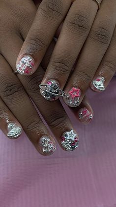 Mini Nail Designs, Short Acrylic Nails Jewels, Real Nail Designs Manicures, Sagittarius Birthday Nails Short, Birthday Nails Natural Nail, Glitter Overlay Nails, Short Junk Nail, Short Nail Polish Ideas, Super Short Acrylics