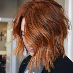 Copper Bob Hair Short, Cute Bob Hairstyles, Stacked Bob Haircut, Bob Haircuts For Women, Curly Bob Hairstyles, Hair Color Balayage, Hair Stuff, Bob Haircuts, Short Bob Hairstyles