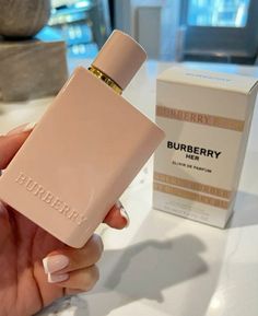 Burberry Perfume Collection, Burberry Her Elixir Perfume, Burberry Her Perfume, Burberry Her Elixir, Perfume Burberry, Koleksi Parfum, Burberry Her, Burberry Perfume