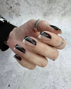 Необычный френч Edgy Short Nails, Retro Nails, Hippie Nails, Studded Nails, Casual Nails, Girls Nails