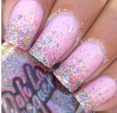 Pink Sparkle Nails, Sparkle Nail Polish, Easter Nail Designs, Unicorn Nails, Cat Kuku