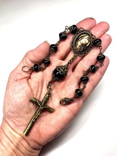 ONYX GEMSTONE Catholic Rosary,Rosaries,Decade Rosary,Prayer Beads,Heirloom Rosary,Image of Mother Mary,Religious Gifts,Catholic Gifts,Tenner Antique Handmade Rosary As Gift, Vintage Rosary With Round Beads As Gift, Vintage Black Rosary As A Gift, Vintage Black Rosary As Gift, Vintage Black Rosary Gift, Handmade Spiritual Rosary, Novena Prayers Catholic, Prayers Catholic, Antique Gemstone Rings