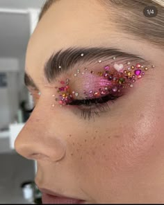 Custom Eras Tour Outfit, Sparkle Outfit Ideas, Colourful Makeup Ideas, Sparkle Makeup Looks, Opal Outfit, Make Up Sparkle, Colourful Makeup Looks, Gemstone Makeup, February Outfits