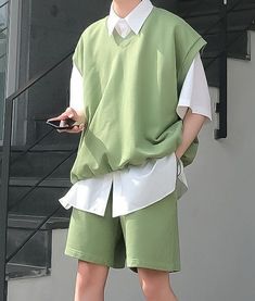 Softboy Outfits, Trendy Boy Outfits, Men Stylish Dress, Cool Outfits For Men, Men Fashion Casual Outfits, Streetwear Men Outfits, Inspired Outfits, Street Style Outfit, Stylish Dresses