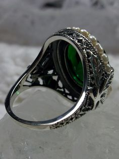 Green Emerald Ring, Sterling Silver Leaf Filigree, Pearl Frame, Vintage Jewelry, Silver Embrace Jewelry Green Sterling Silver Filigree Ring With Intricate Design, Classic Green Sterling Silver Filigree Ring, Victorian Green Gemstone Filigree Ring, Victorian Green Sterling Silver Ring, Luxury Green Gemstone Filigree Ring, Twilight Wedding, Emerald Gem, Silver Leaves, Pearl Design