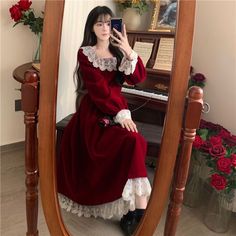 Color: Red, Size: M Long Vintage Red Dress, French Christmas Dress, Red Long Dress Elegant, Red Long Dress, Long Dress Elegant, Chic Evening Dress, French Aesthetic, Long Dresses Elegant, Female Dress