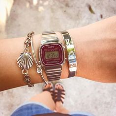 Casio Vintage, Vintage Watches Women, Nail Jewelry