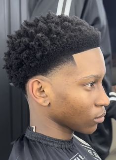 Front Taper Hairline, Medium Taper Fade, Low Taper Fade Haircut Black, Tapper Fade, Tapered Haircut Black, Haircut Low Fade, Mid Taper Fade