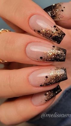 Black Nails With Glitter, New Years Nail Designs, New Years Eve Nails, Ombre Nails Glitter, Ombre Nail Designs, Nail Designs Glitter, Sparkly Nails, New Year's Nails