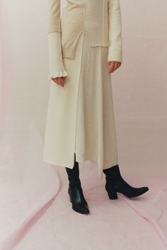 Pringle of Scotland Pre-Fall 2019 Collection - Vogue Fashion Over The Decades, Pre Fall Fashion, Fashion Pic, Stylish Mens Fashion, Mens Spring Fashion, Pre Fall Collection, Mens Fashion Urban