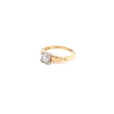 Vintage 1940's 14k yellow gold diamond engagement ring. The round diamond weighs approximately .38ct and is I color, and VS2 clarity. It is set low in a white gold f'fishtail' head. The ring is an Art Deco style and has a ridge design on the side which tapers from 3.2mm down to 2.5mm. The size of the ring is a 4.5, and has the ability to be resized. The height of the band off of the finger is 4.5mm. The width of the band is 2.2mm, and tapers down to 1.3mm. Unique vintage ring boxes available - i Art Deco Diamond Ring Engagement, Yellow Gold Diamond Engagement Ring, Vintage Ring Box, Unique Rings Vintage, Gold Diamond Engagement Rings, Gold Art Deco, Gold Art, Art Deco Diamond, Ring Box